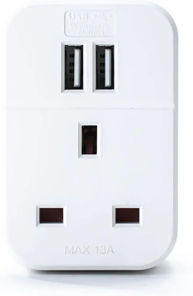 STATUS Multi USB Plug Adapter White